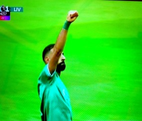 AYX- 利物浦40巴萨 