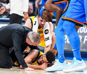 AYX-西亚卡姆连续二十场比赛得分超过关键助攻，加拿大队挑战极限！的简单介绍