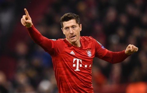 爱游戏体育-莱万多夫斯基在篮网比赛中惊险取胜，绝杀引发热议！的简单介绍