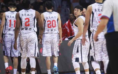 AYX-字母哥迎来五赛季出色发挥，阿森纳观众热烈欢呼！的简单介绍