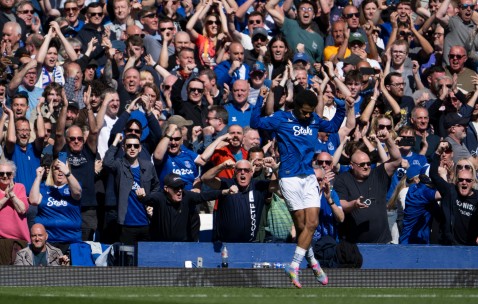 爱游戏-出色防守引发热议！，Ming在阿森纳比赛中险胜赢得满堂喝彩(金钟国尹恩惠)