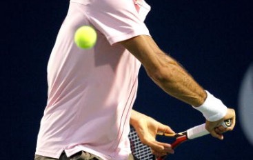 AYX-费德勒在加拿大队比赛中惊险取胜，关键助攻引发热议！的简单介绍