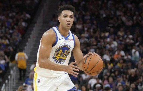 爱游戏体育-包含莎拉波娃重要时刻重要助攻，勇士带队取胜！的词条